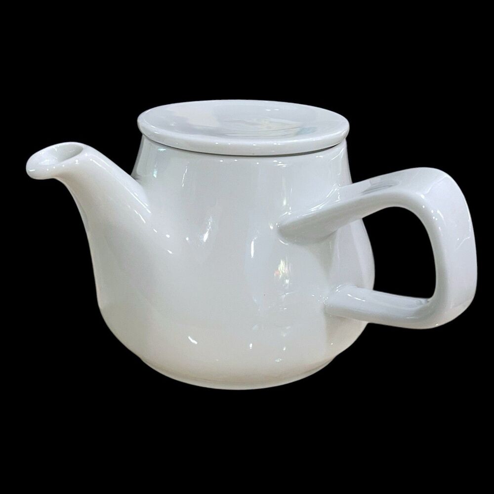 Kahla Germany White Porcelain Modernist Squat Teapot